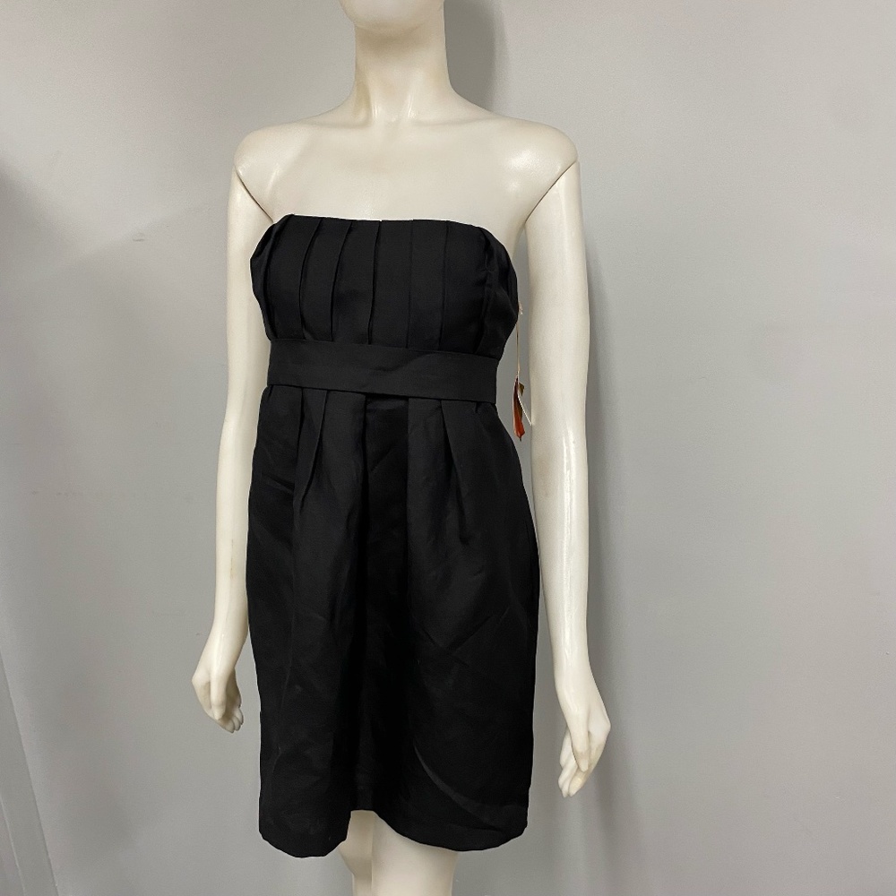 Ali Ro Strapless Pleated Front Little Black Dress size 4 NEW NWT
